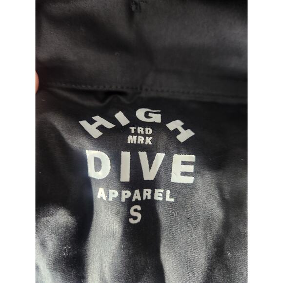 High Dive Shorts size small - Picture 3 of 3